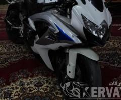 للبيع ريس 2008 600 gsx-r