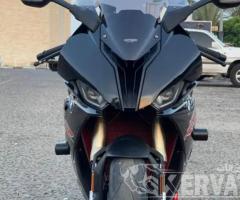 دباب BMW S1000RR