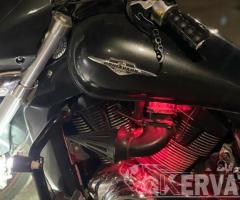 دباب سوزوكي بوليفارد 2007 m109r 1800cc نظيف
