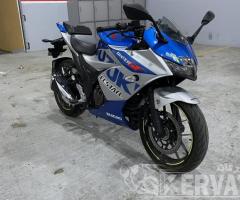 للبيع دباب سوزوكي جكسر SF 250 بحالة الوكالة موديل ٢٠٢١